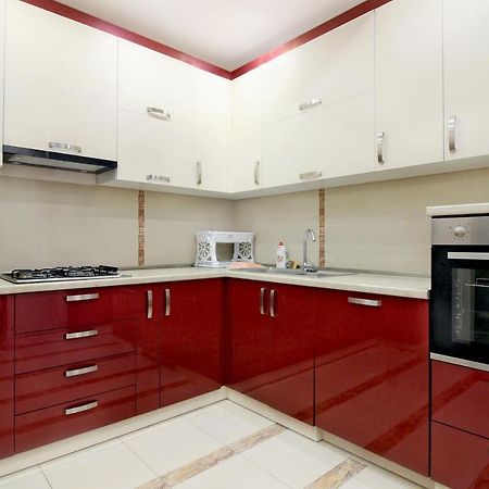 3 Bedroom Apartment Near Republic Square Yerevan Exterior photo