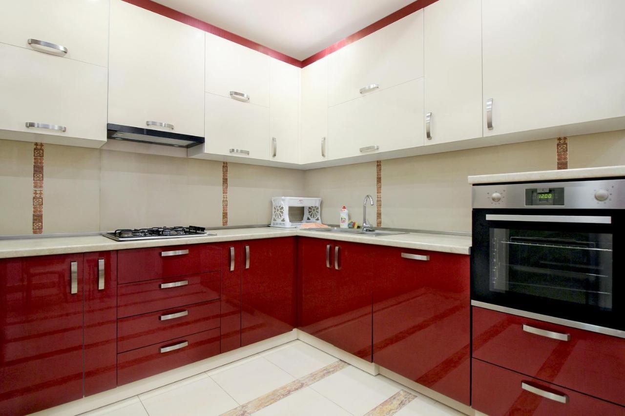 3 Bedroom Apartment Near Republic Square Yerevan Exterior photo